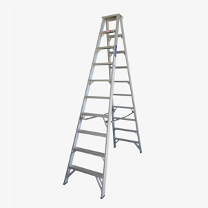 Adjustable ladder